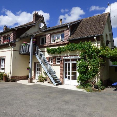 Bed and Breakfast La Fontainoise Fontaine-sur-Somme Екстер'єр фото